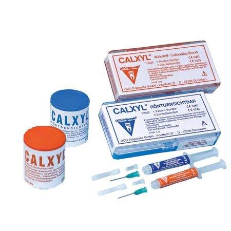 Spritze Calxyl in blau und rot